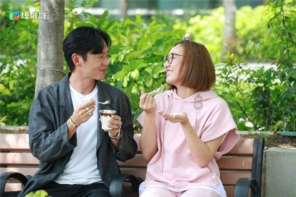 纤纤玉手变成“小灰灰”？要过年了可咋整？